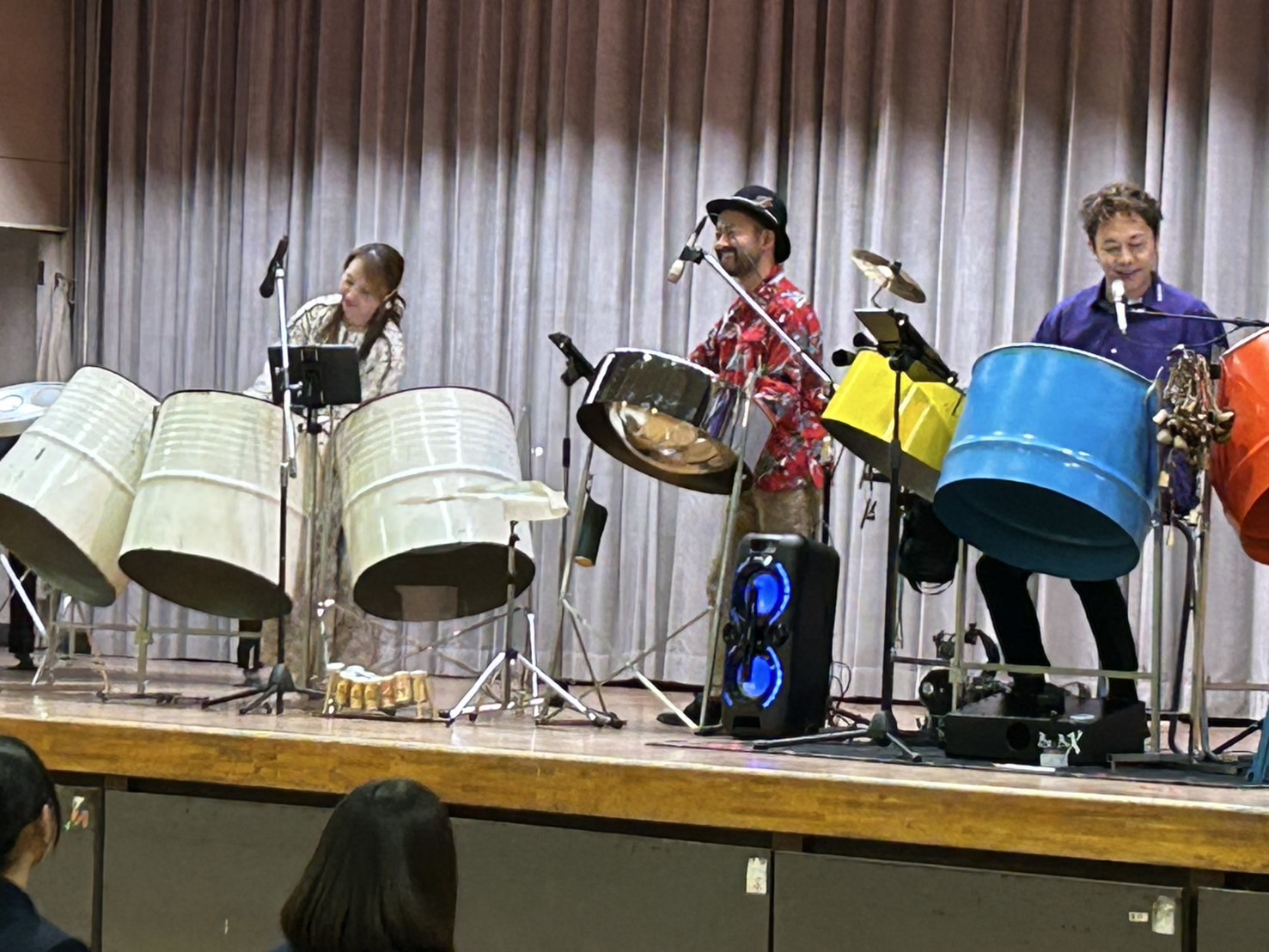 「WAIWAIスティールバンド～トリオ～」　千葉県千葉市・中学校公演