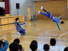 「しょぎょーむじょーブラザーズ」茨城県那珂郡・小学校公演